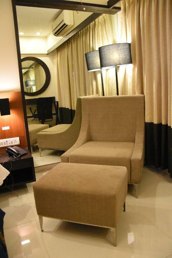 Hotel Landmark Ratnagiri Ngoại thất bức ảnh